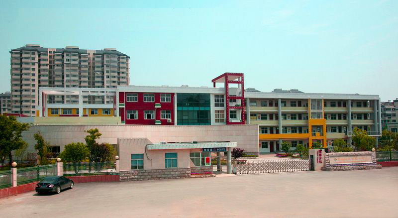 性能強(qiáng)有顏值，讓LED顯示屏的美綻放校園